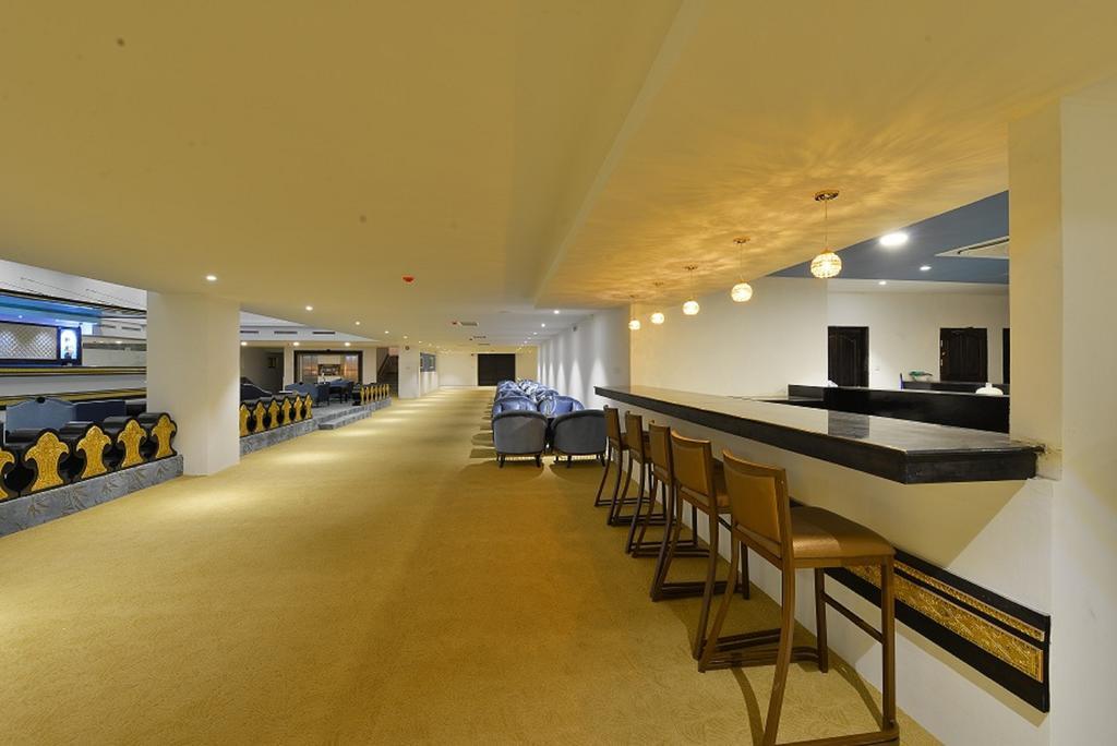 Hotel Marvel Mandalay Luaran gambar