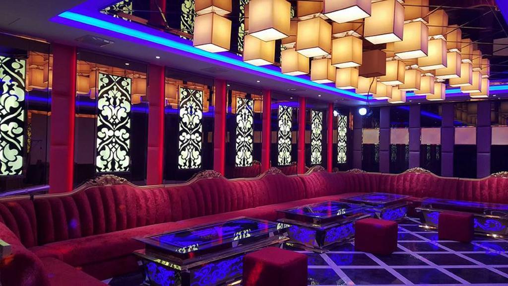 Hotel Marvel Mandalay Luaran gambar