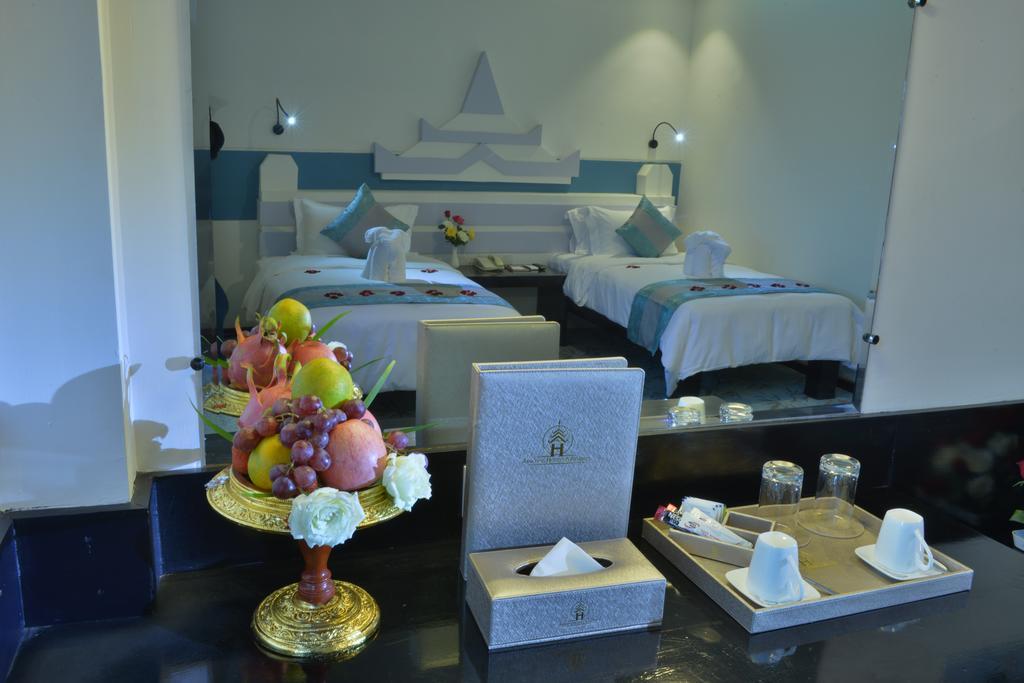 Hotel Marvel Mandalay Luaran gambar