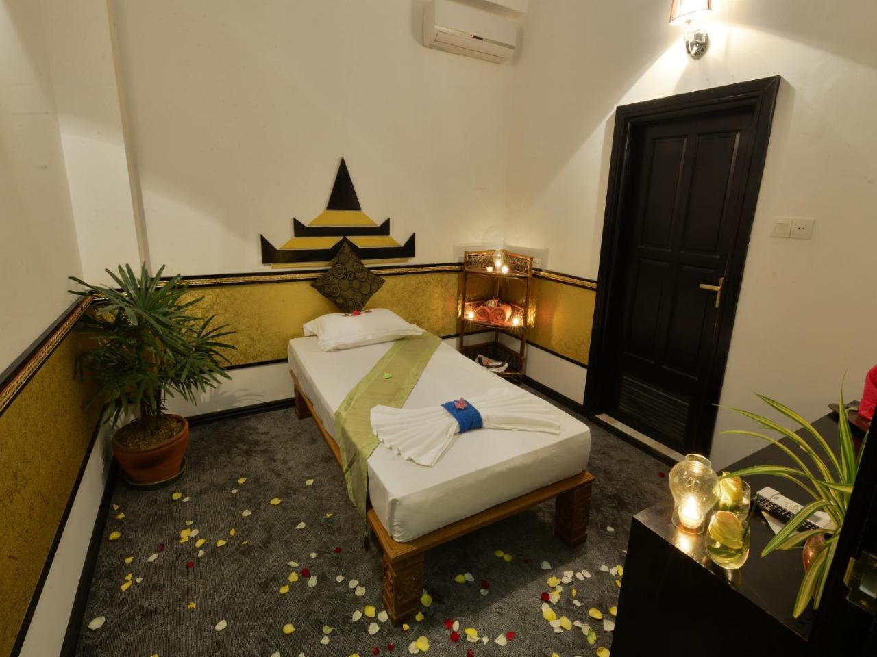 Hotel Marvel Mandalay Luaran gambar